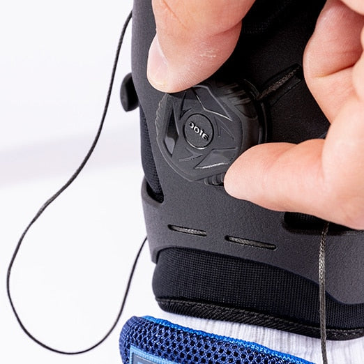 Single hand releasing lift angle dial of SaeboStep AFO foot drop brace.