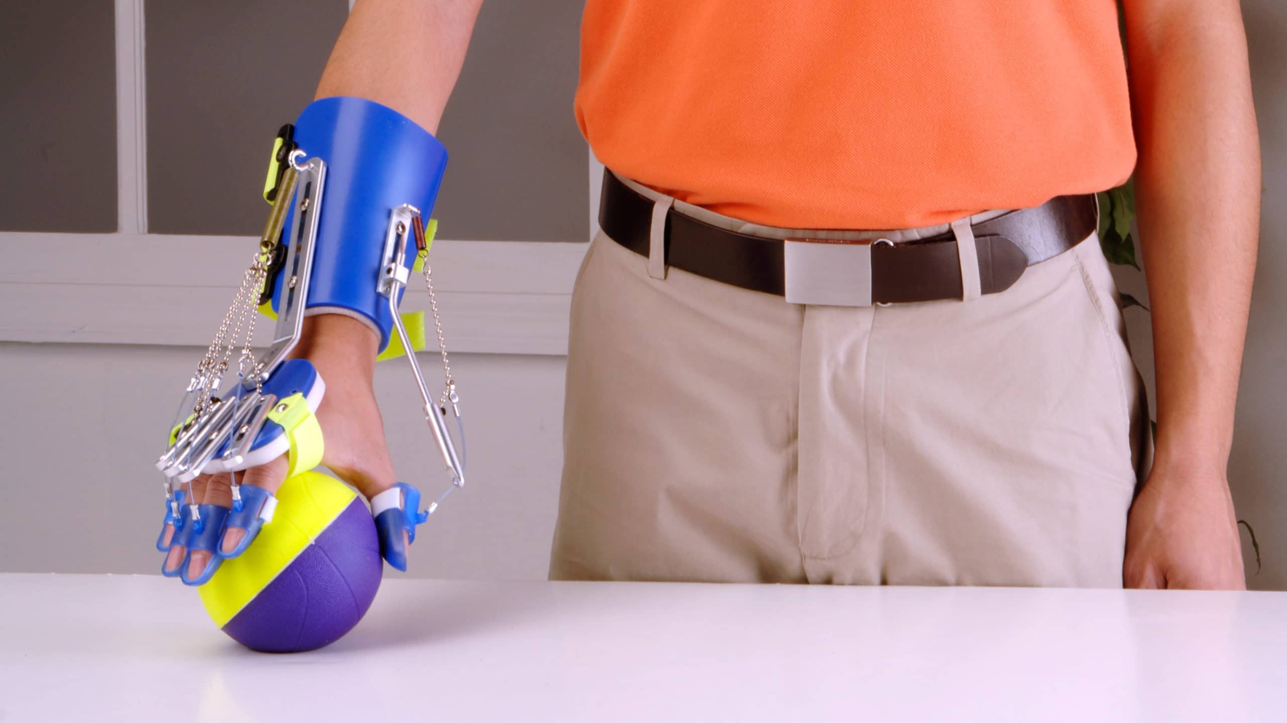 Dynamic Hand Splints SaeboFlex | Dynamic Hand Splint | Grasping & Neurorehabilitation