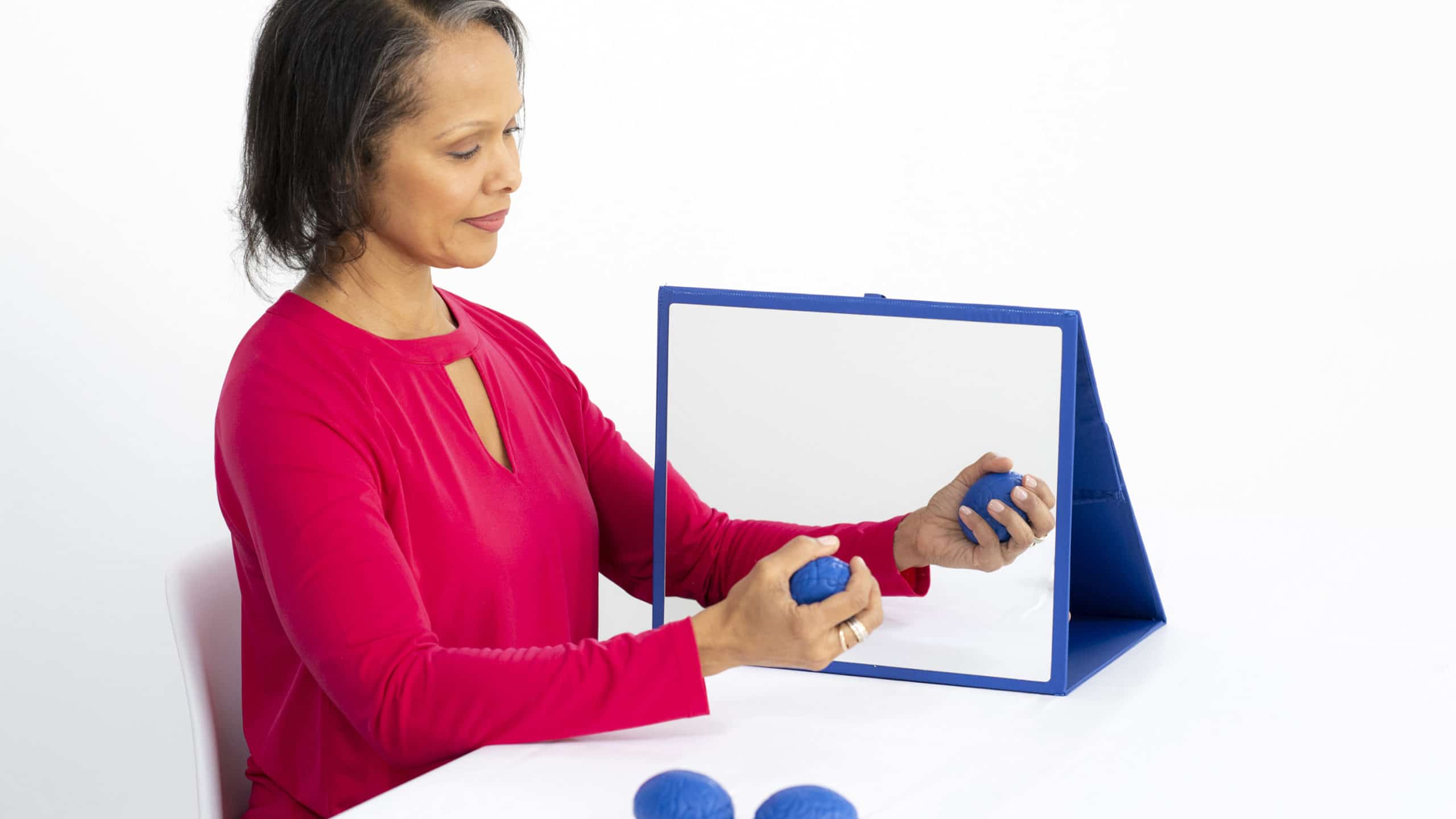 Saebo Mirror Box used with Saebo Balls